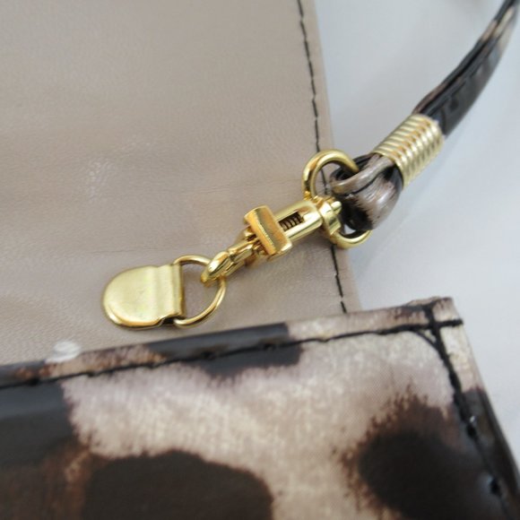 PROXY BY REMAC Leopard Patent Handbag - Picture 4 of 8